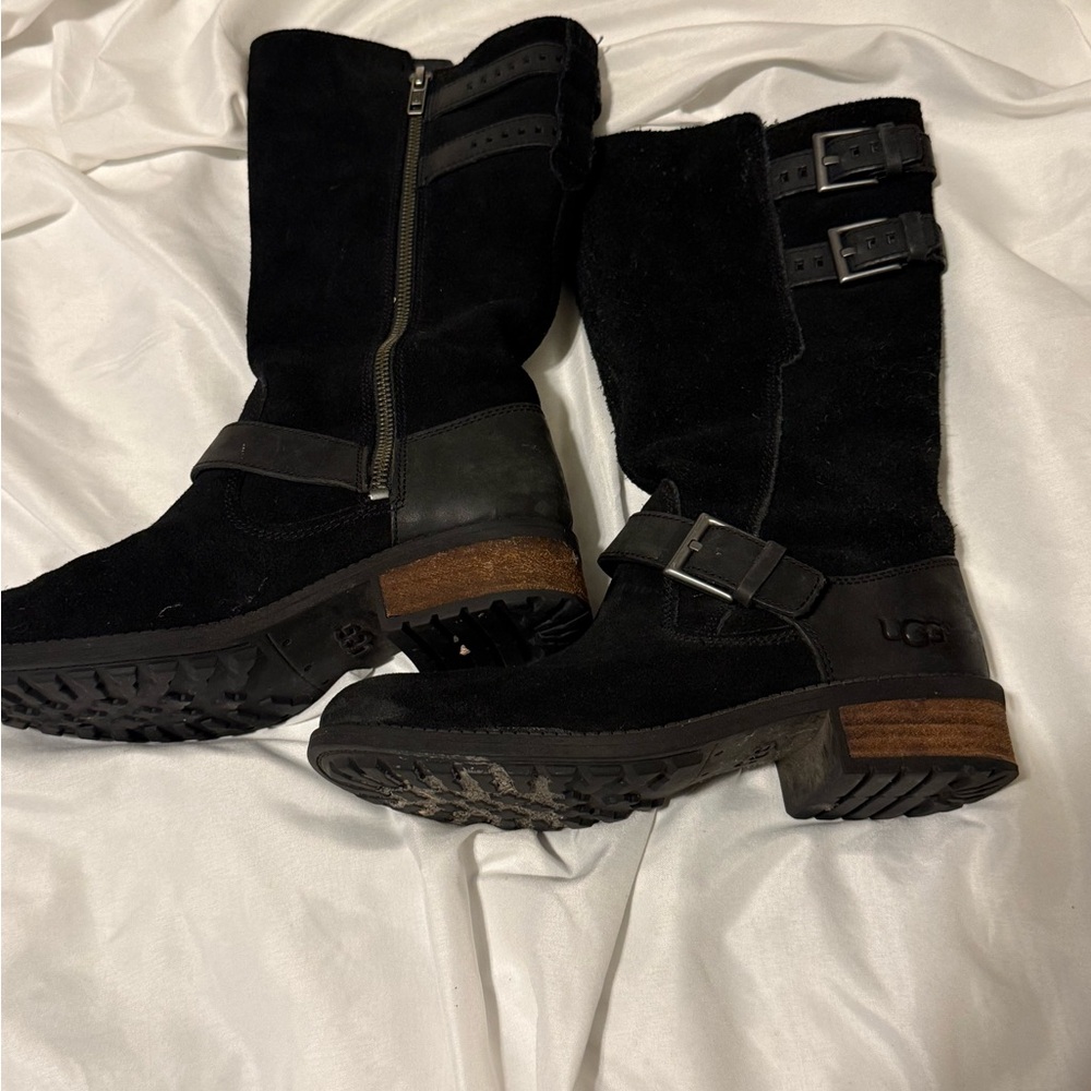 UGG Women's Black Leather Buckle Boots Size 6.5